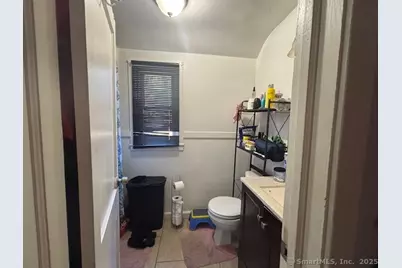 880 Pearl Harbor Street, Bridgeport, CT 06610 - Photo 14