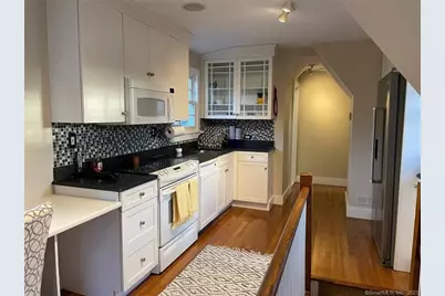 4 Sycamore Lane, West Hartford, CT 06117 - Photo 4