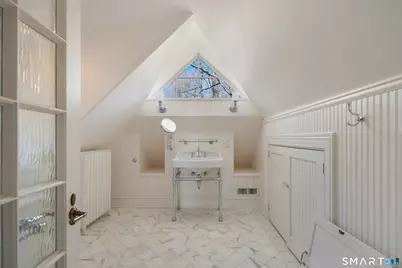 71 Saint Johns Place, New Canaan, CT 06840 - Photo 28