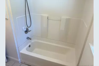 14 Clayton Road, Danbury, CT 06811 - Photo 12