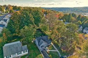 102 Waverly St, Waterbury, CT 06710 - Photo 32