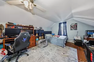 102 Waverly St, Waterbury, CT 06710 - Photo 22