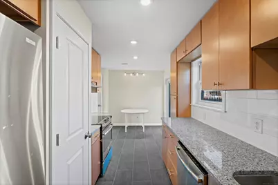 466 Middletown Avenue #APT 8, New Haven, CT 06513 - Photo 14