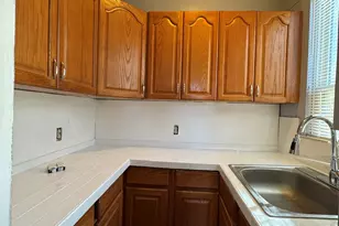 50 Platt St, New Haven, CT 06511 - Photo 2