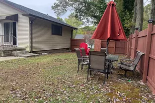 11 Linda Dr, Bridgeport, CT 06606 - Photo 12