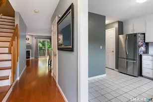 114 Candlewood Dr, Enfield, CT 06082 - Photo 4