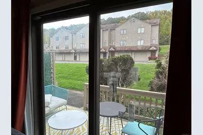 489 Wolcott Street #APT 85, Bristol, CT 06010 - Photo 8