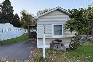42 Miry Brook Rd, Danbury, CT 06810 - Photo 14