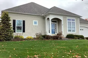 34 Woodsboro Cir, Cromwell, CT 06416 - Photo 6