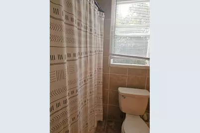 15 Jubilee Street, New Britain, CT 06051 - Photo 16