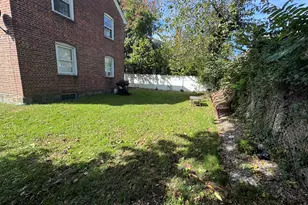 677 Boston Ave, Bridgeport, CT 06610 - Photo 32