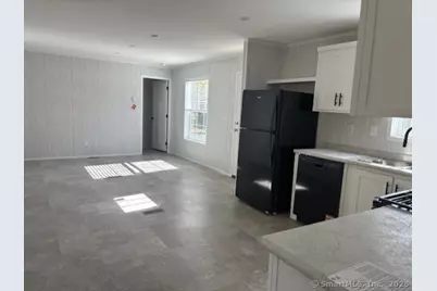 6 Violette Road, Newtown, CT 06470 - Photo 4