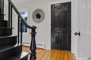 82 State St, Guilford, CT 06437 - Photo 2