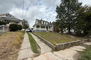 498 Hawley Ave, Bridgeport, CT 06606 - Photo 2