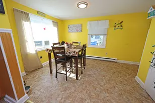 207 Nichols Dr, Waterbury, CT 06708 - Photo 8