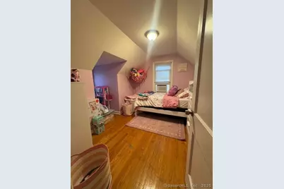 33 Westview Street, Hamden, CT 06514 - Photo 8