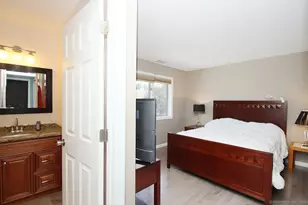 43 Steeplechase Dr, Newington, CT 06111 - Photo 24