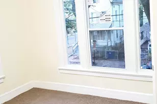 402 Huntington St, New Haven, CT 06511 - Photo 8