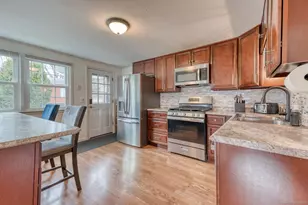 267 Reed Ave, Windsor Locks, CT 06096 - Photo 12