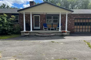 19 Vickers Rd, New Hartford, CT 06057 - Photo 2