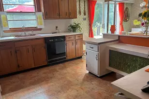 19 Vickers Rd, New Hartford, CT 06057 - Photo 6