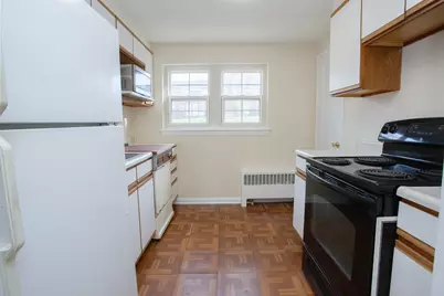 1006A Trout Brook Drive #1006A, West Hartford, CT 06119 - Photo 10