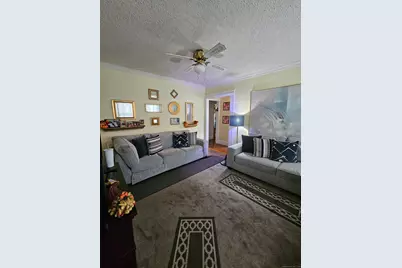 566 Wood Avenue, Bridgeport, CT 06604 - Photo 2