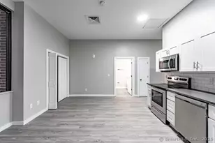 333 State St, Bridgeport, CT 06604 - Photo 6