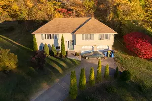 147 Sprucedale Dr, Waterbury, CT 06706 - Photo 2