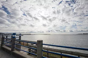 109 Harbour Close, New Haven, CT 06519 - Photo 1