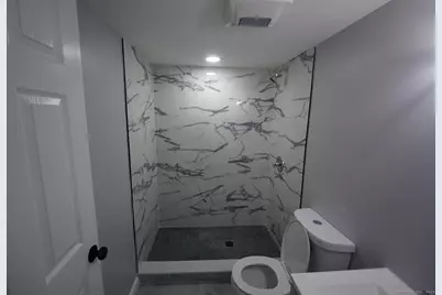 474 Chestnut Hill Avenue, Waterbury, CT 06704 - Photo 12