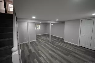 474 Chestnut Hill Ave, Waterbury, CT 06704 - Photo 10