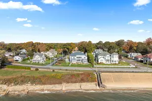 372 Maple Ave, Old Saybrook, CT 06475 - Photo 4