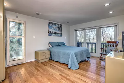 70 Woodfield Road, Woodbridge, CT 06525 - Photo 20