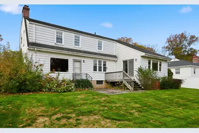 876 Ridge Road, Wethersfield, CT 06109 - Photo 4