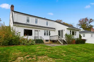876 Ridge Rd, Wethersfield, CT 06109 - Photo 4