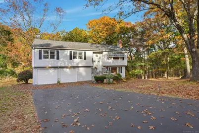 4 Woodland Hollow Street, Windsor Locks, CT 06096 - Photo 2