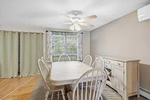 4 Woodland Hollow St, Windsor Locks, CT 06096 - Photo 14