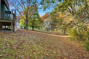 4 Woodland Hollow St, Windsor Locks, CT 06096 - Photo 34