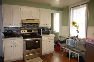 53 Hillside Ave, Waterbury, CT 06710 - Photo 10