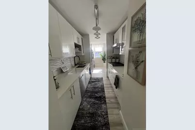 2370 North Avenue #3F, Bridgeport, CT 06604 - Photo 6