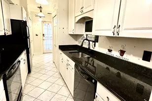 235 Farmington Ave, Hartford, CT 06105 - Photo 12