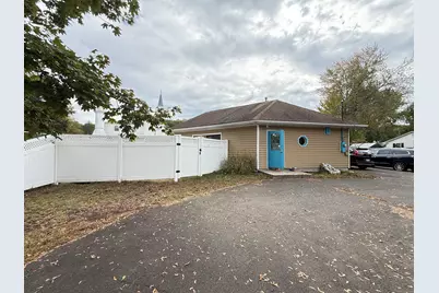 515 Middletown Avenue, New Haven, CT 06513 - Photo 2