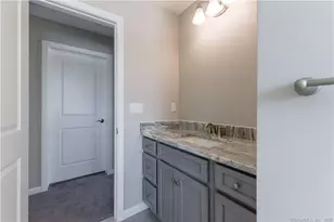 137 Mulholland Wy, North Haven, CT 06473 - Photo 24