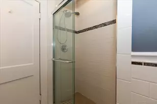 5 Spier Ave, Enfield, CT 06082 - Photo 20