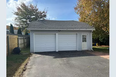 21 Acushnet Street, Naugatuck, CT 06770 - Photo 24