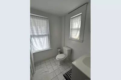 21 Acushnet Street, Naugatuck, CT 06770 - Photo 10