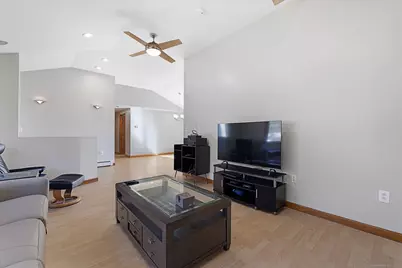 827 Thompson Road, Thompson, CT 06277 - Photo 12