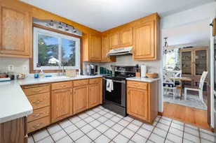 18 Meadowlark Rd, Simsbury, CT 06092 - Photo 12