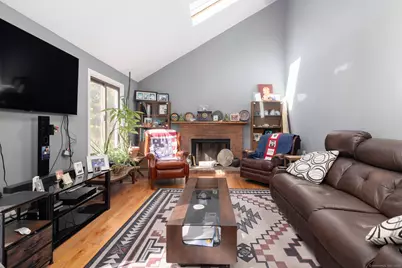 18 Meadowlark Road, Simsbury, CT 06092 - Photo 8